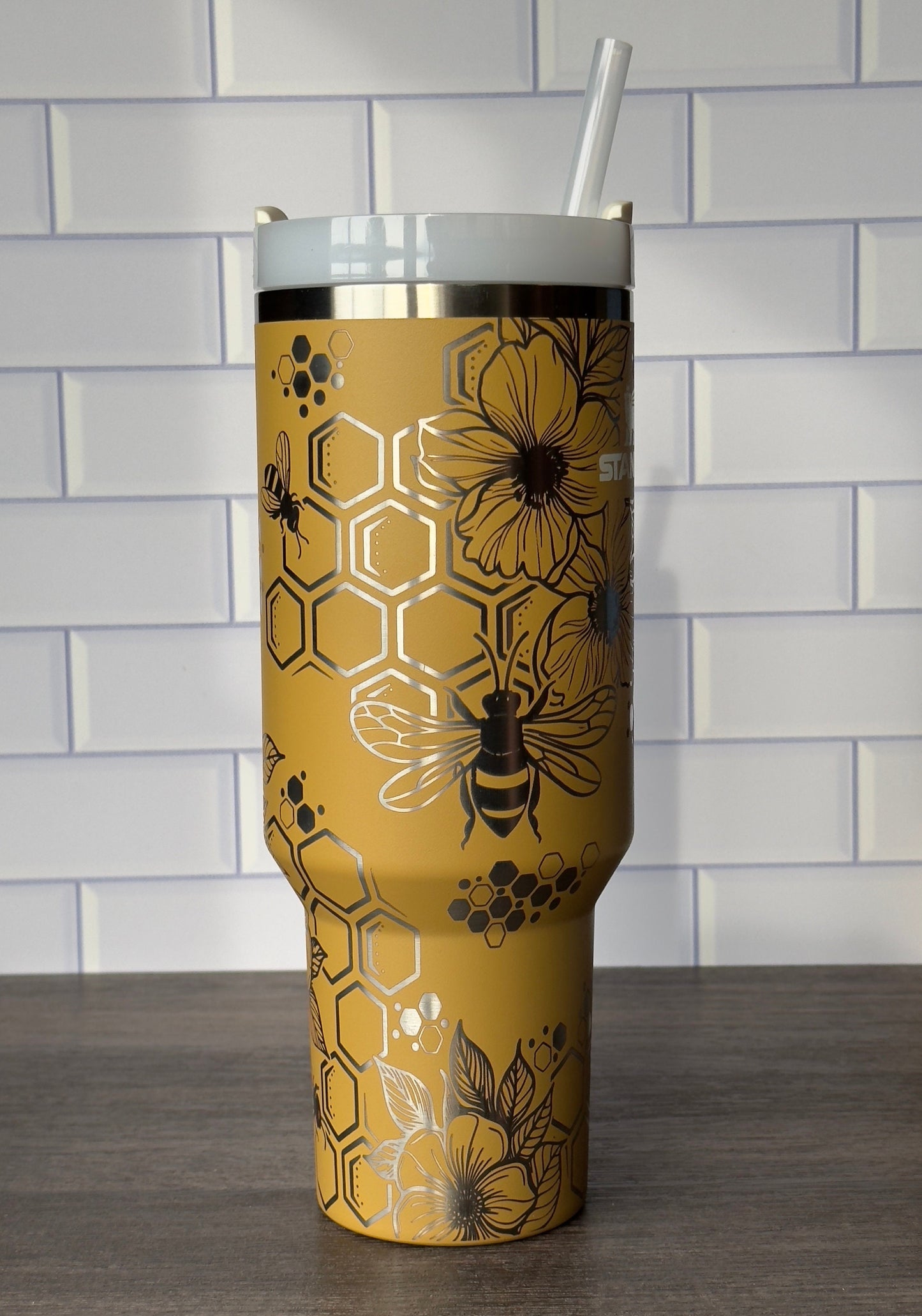 40oz Stanley Quencher Tumbler Bumble Bee Design, Spring Flowers, Laser Engraved Gift for Her, Stanley TikTok Cup Mother's Day Gift